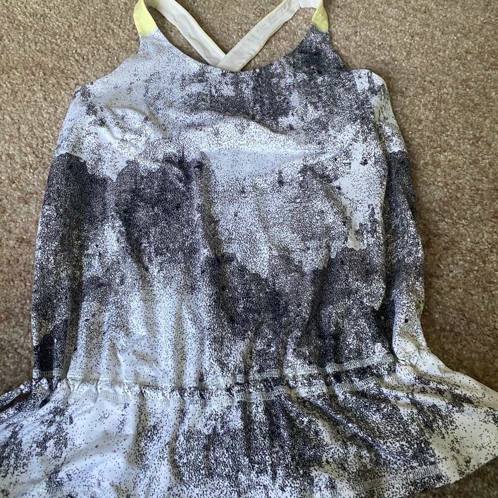 Lucy athletic top with bra